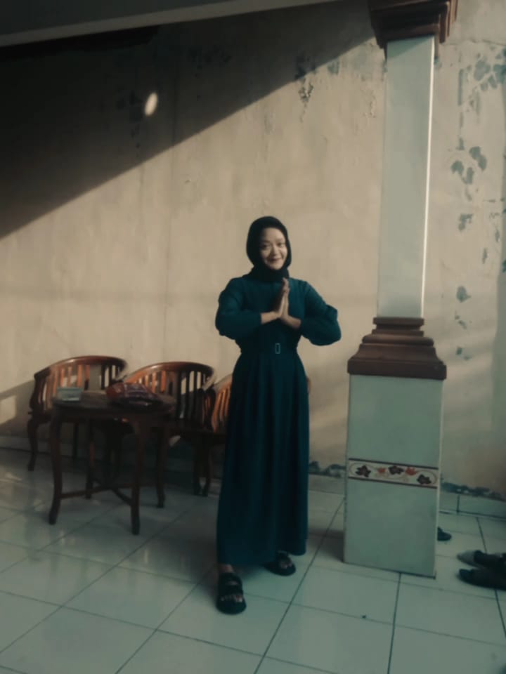 Profile picture of a person smiling